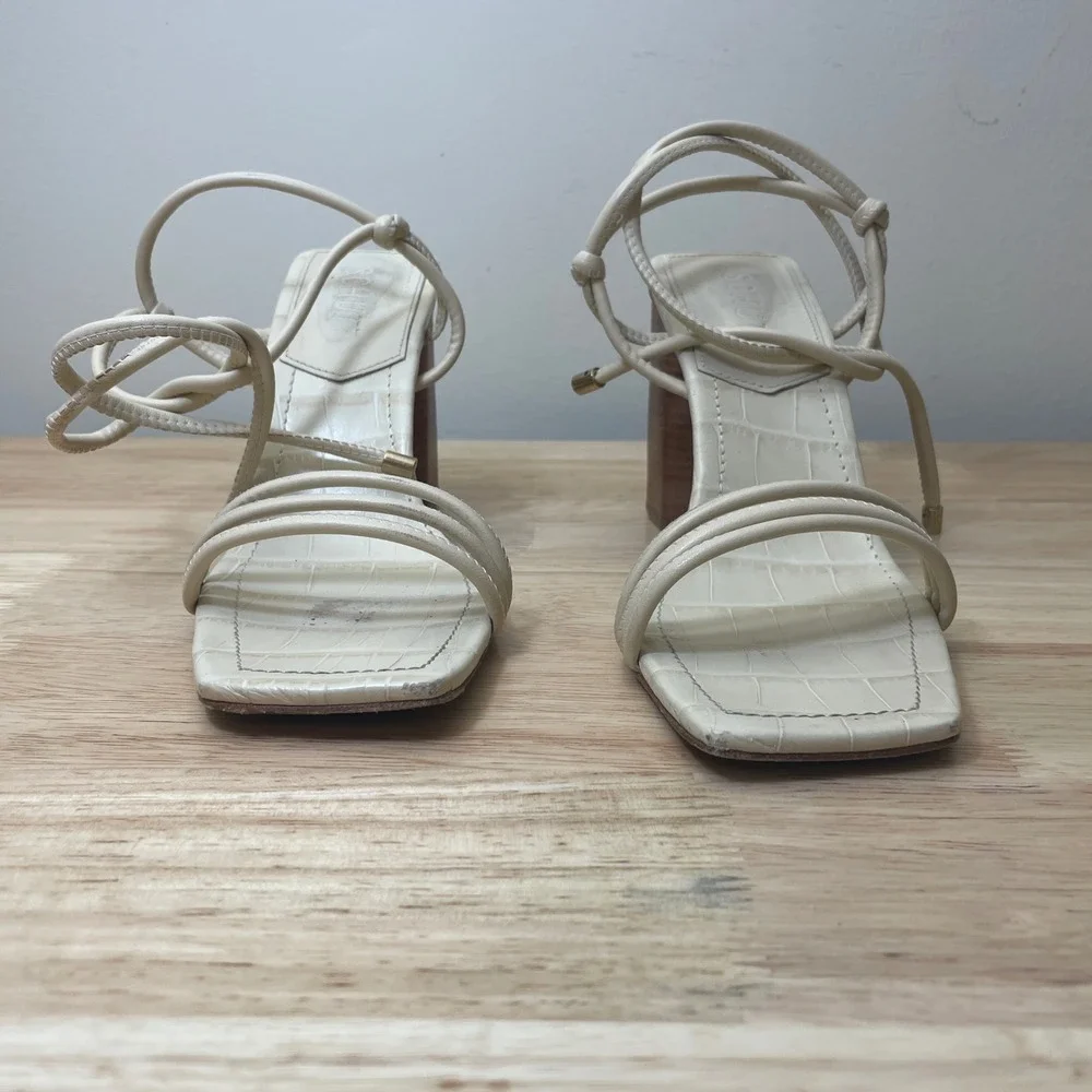 Schutz White Crocodile Embossed Strappy‎ Block Heel Sandals Women Size 8